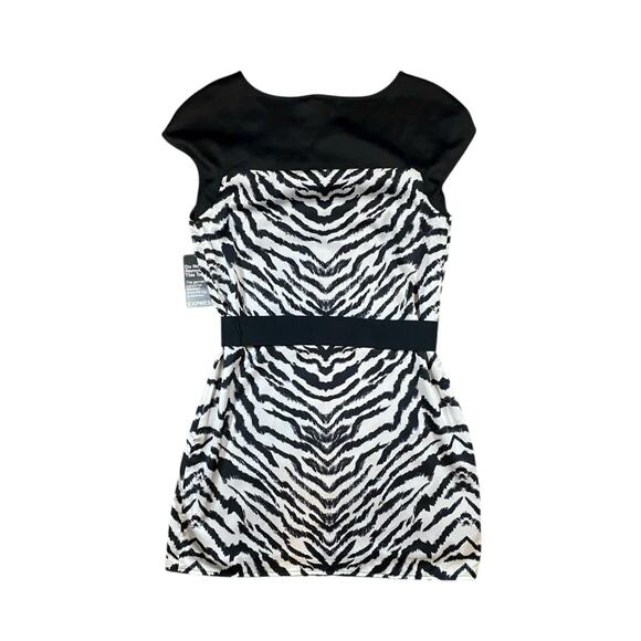 Express Belted Zebra Mini Dress NWT - S - Picture 4 of 4